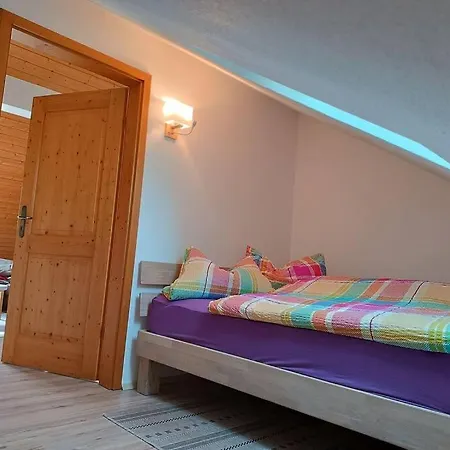 Ferienwohnung - Dachgeschoss Schmuckstueck Wolnzach Zewnętrze zdjęcie
