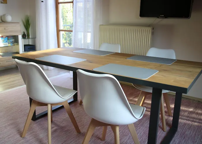 Ferienwohnung - Dachgeschoss Schmuckstueck