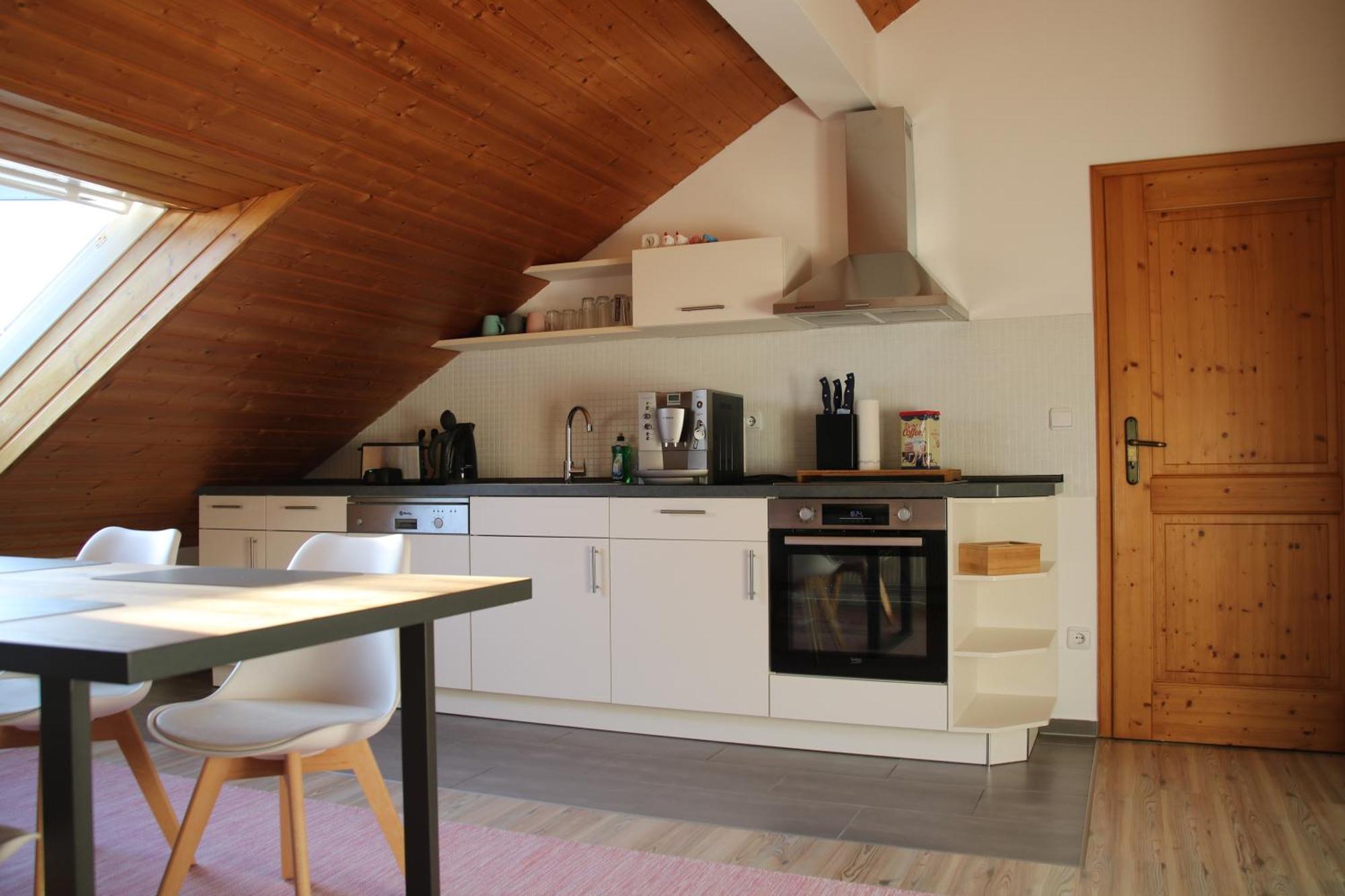 - Dachgeschoss Schmuckstueck * Wolnzach